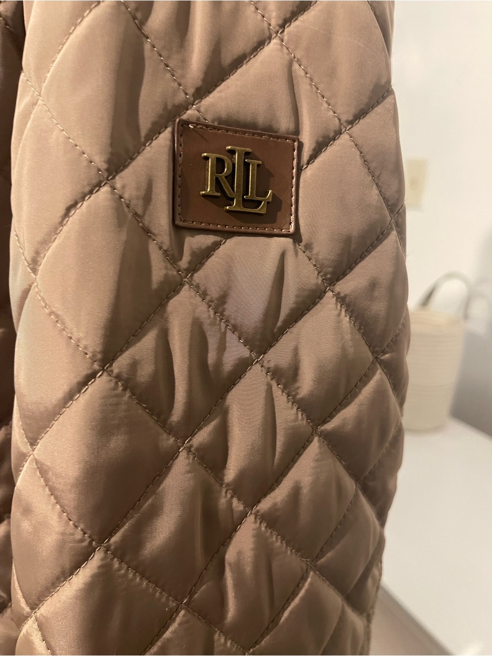Ralph Lauren women’s Taupe Quilted Diamond-Pattern Puffer Jacket size L - Picture 2 of 13
